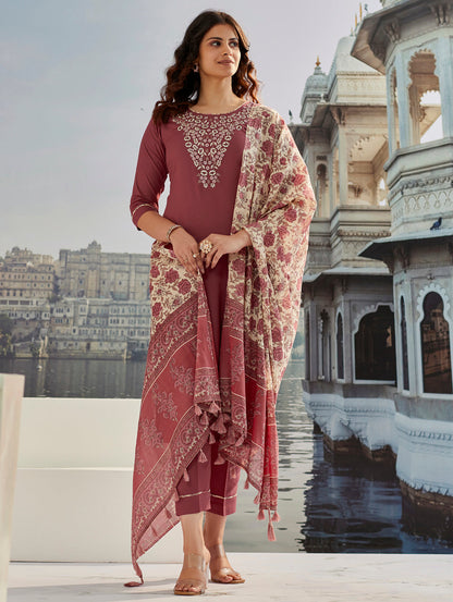 WOMEN EMBRODERIED CHANDERI KURTI WITH PANT AND DUPATTA NEW DESIGN WOMENS KURTIS IN CHANDERI FABRIC | SILK KURTIS | WOMEN KURTIS | KURTIS FOR WOMEN | PRINTED KURTIS | PRINTED RAYON KURTI