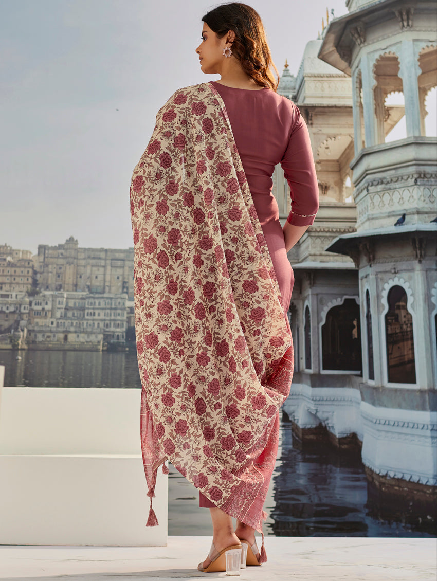 WOMEN EMBRODERIED CHANDERI KURTI WITH PANT AND DUPATTA NEW DESIGN WOMENS KURTIS IN CHANDERI FABRIC | SILK KURTIS | WOMEN KURTIS | KURTIS FOR WOMEN | PRINTED KURTIS | PRINTED RAYON KURTI