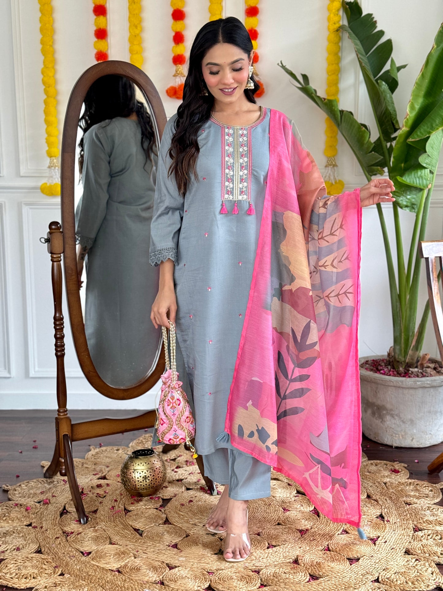 Adrika Pretty Women Kurta Sets