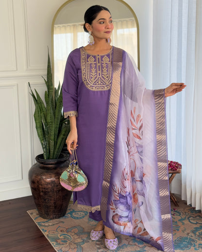 Loyenza Women's Viscose Staight Kurti Set with Jacquard Printed Dupatta