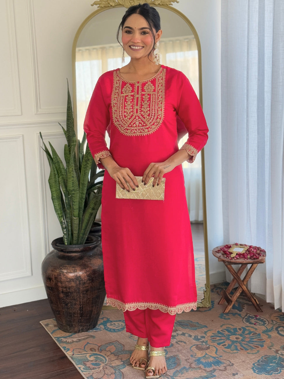 Loyenza Women's Viscose Staight Kurti Set with Jacquard Printed Dupatta