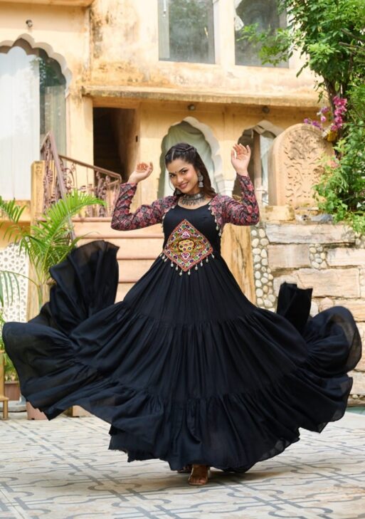 Black Gamthi Work Gown for Navratri by Dhinglimatching