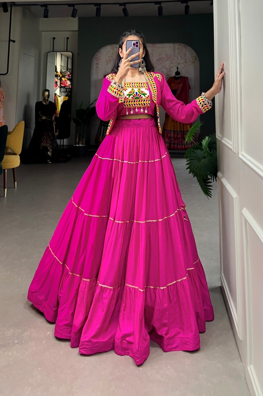 Garba Glamour choli by dhinglimatching