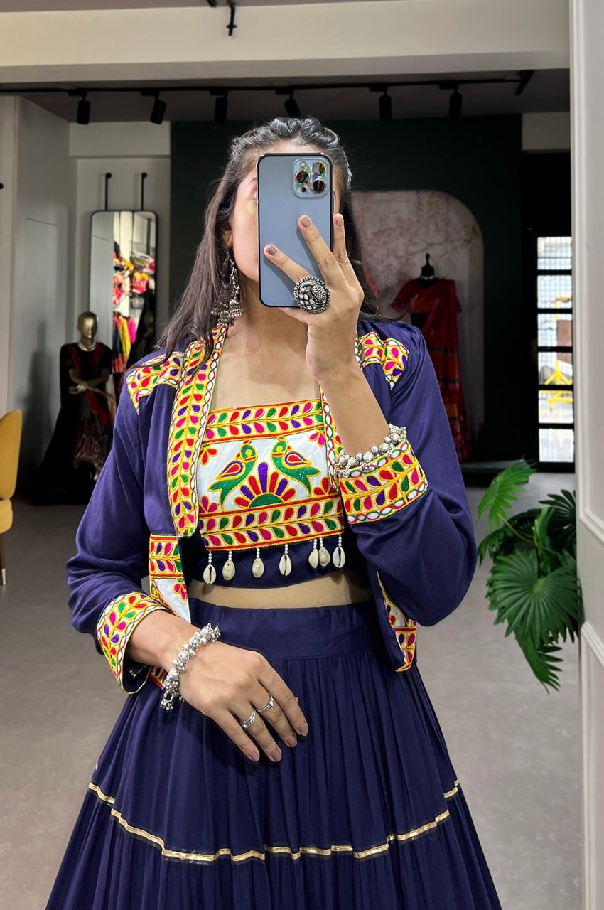 Garba Glamour choli by dhinglimatching