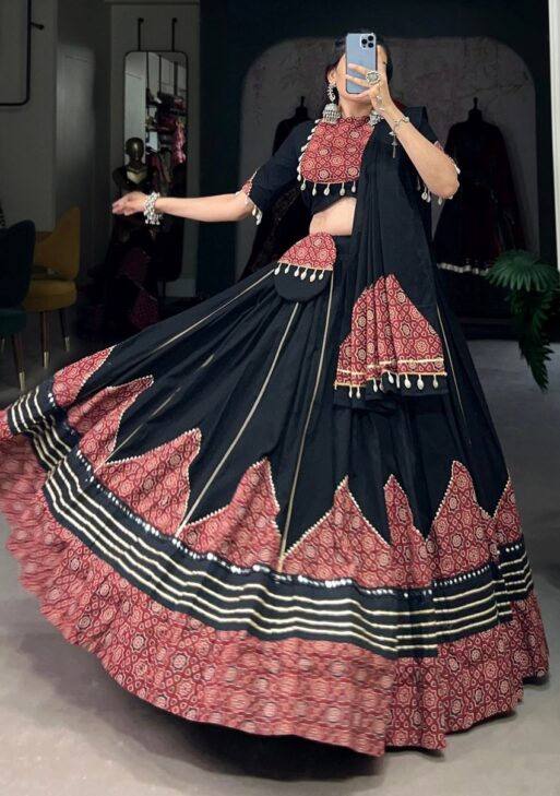 Navratri Pure Cotton Lehenga Choli by DhingliMatching