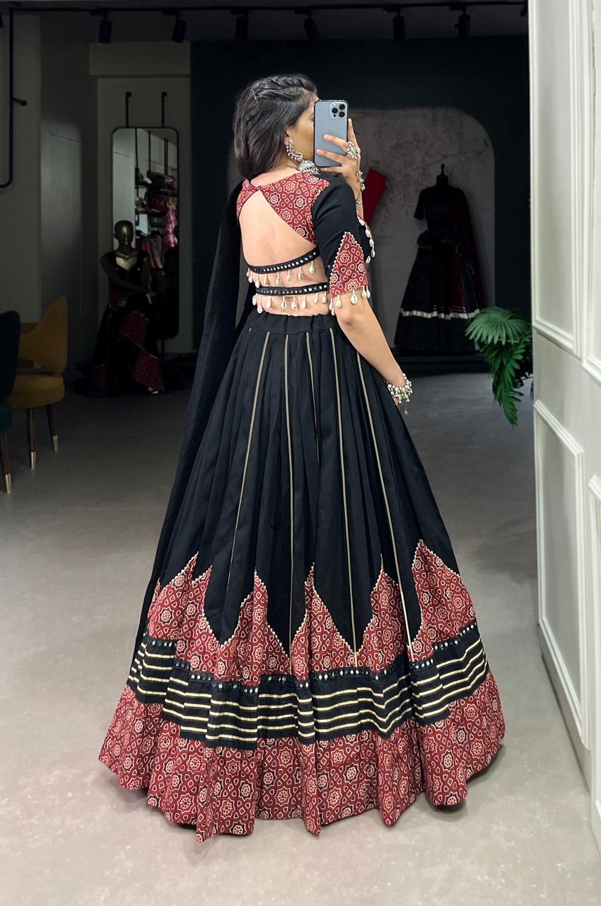 Navratri Pure Cotton Lehenga Choli by DhingliMatching