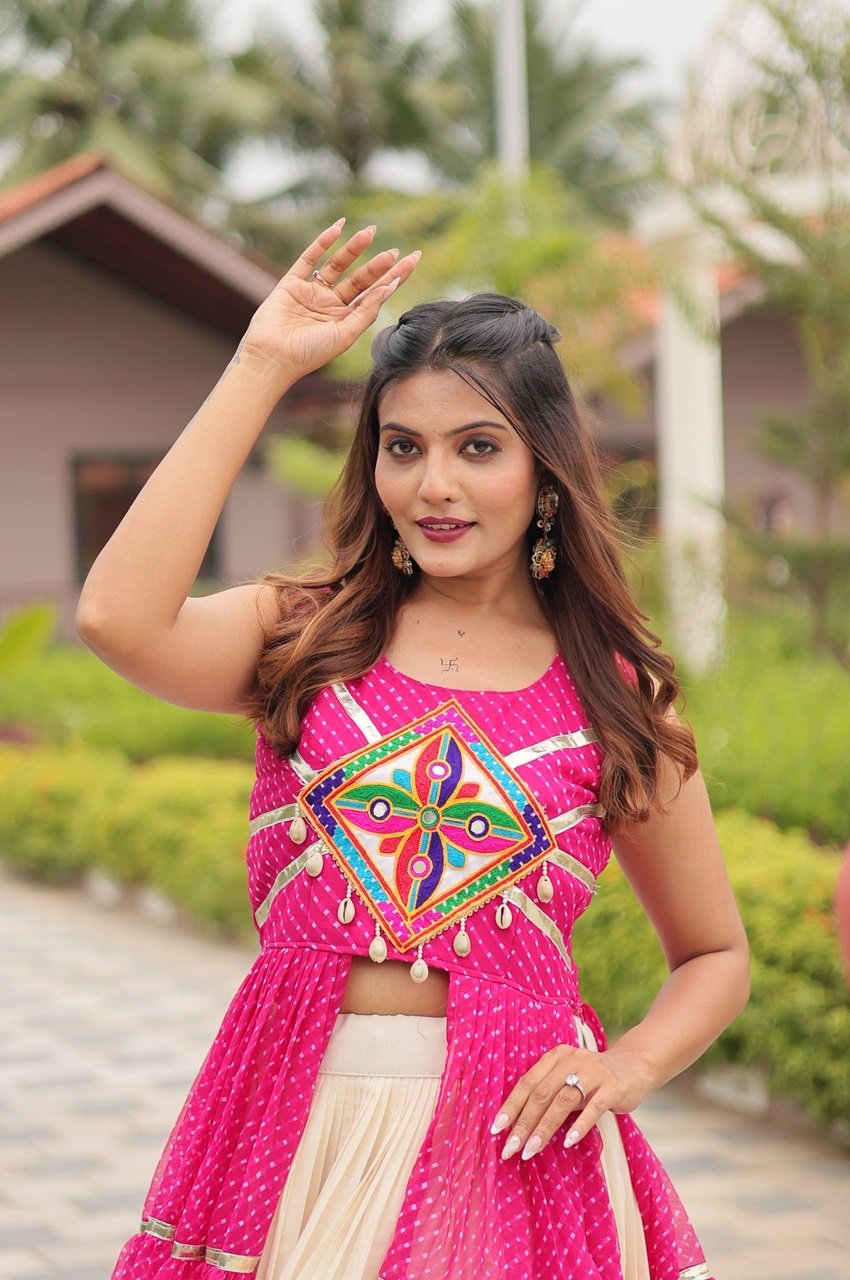 Navratri Pink Lehenga Choli Set - Image 3